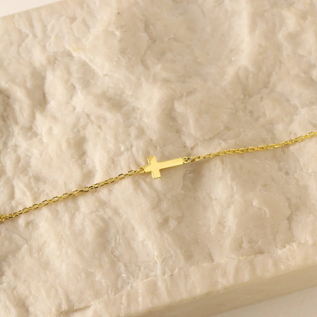 Minimal Cross Bracelet