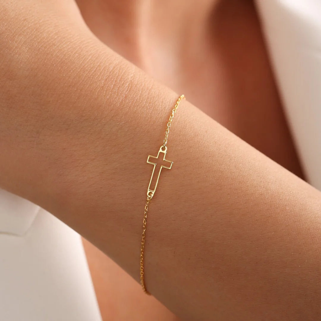 Minimal Cross Bracelet